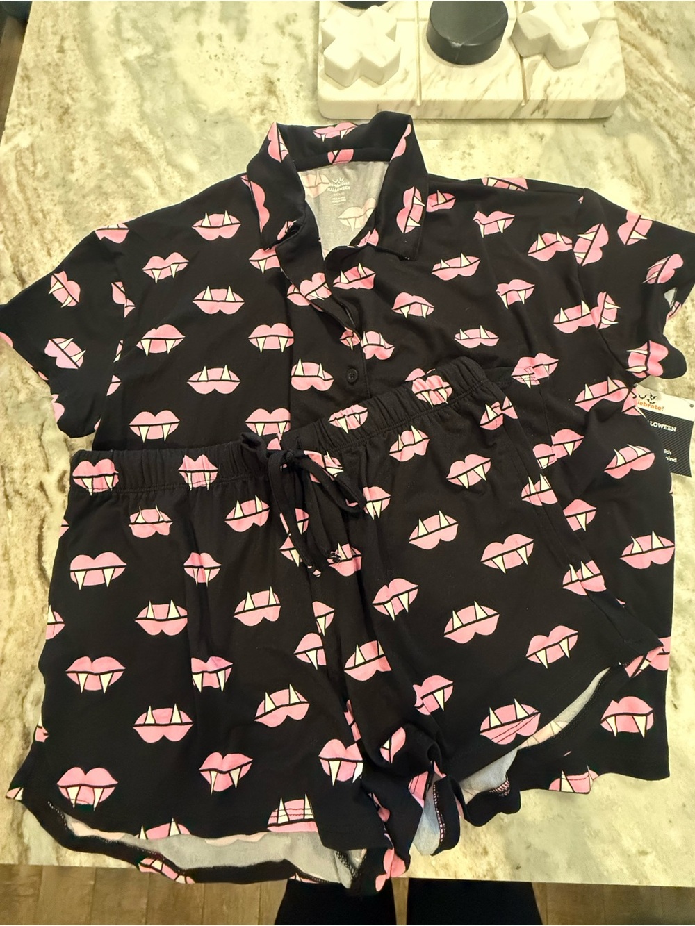 Women’s Black Short Sleeve pajama set bite me vampire Print - Halloween pjs XS